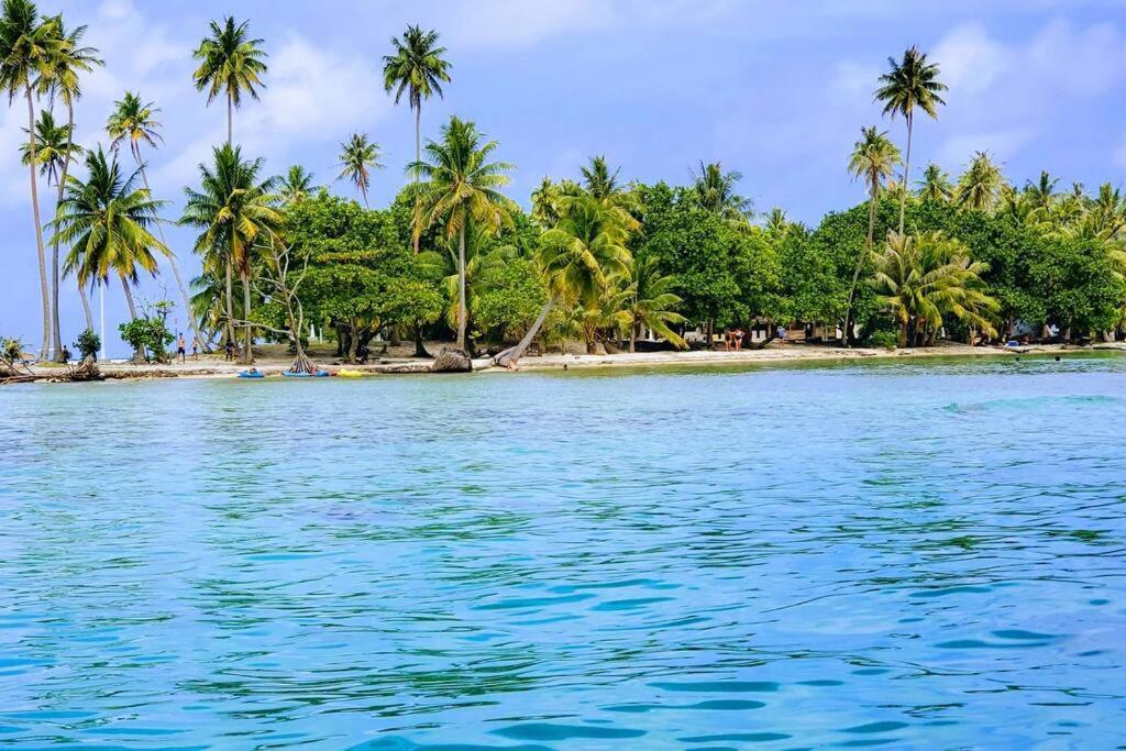 Fare Miti En Bord De Mer Fare Tepua Lodge Uturoa Exterior foto